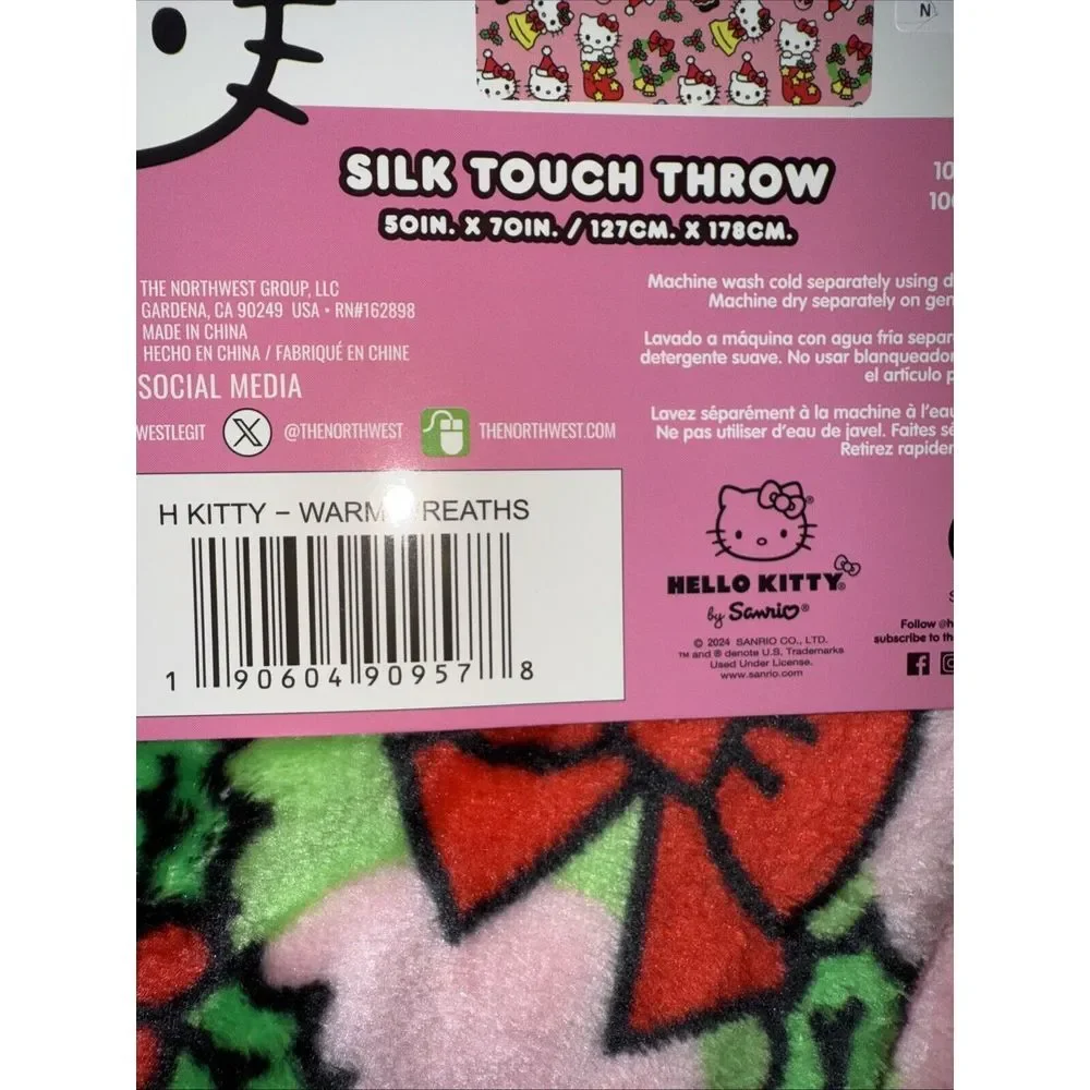 Hello Kitty Silk Touch Warm Wreath Christmas Throw Blanket - 50
